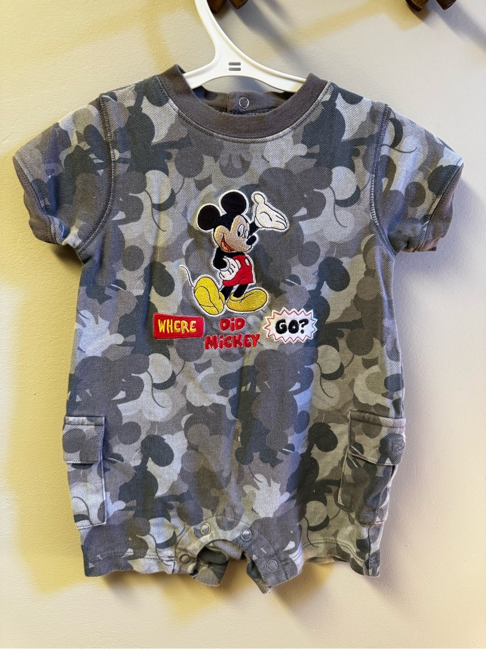Y2K vintage Mickey romper